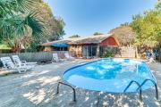 Near Top Beaches Gulf Breeze Oasis with Grill