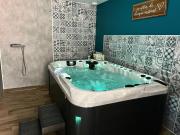 Gîte jacuzzi à la Cavalerie de Montchaton