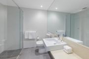 Top Caroline Springs