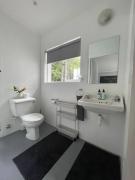 Whale Watches Seaside Retreat