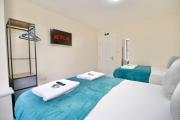 Cosy 1Bed Flat with Garden, Parking & Free Netflix Cosy 1Bed Flat with Garden, Parking & Free Netflix