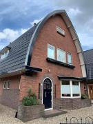 Charming villa,central location,train and bus nearby