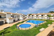 Charming 3-Bedroom Villa with Pool in Albufeira Charming 3-Bedroom Villa with Pool in Albufeira