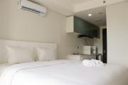 Elegant and Comfy Studio at Daan Mogot City Apartment By Travelio