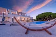 Villa Goldeneye - Luxury 6 Bedroom Villa