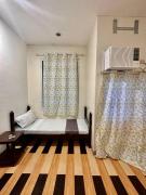 5min to SM, Beside Landbank, max 6 pax