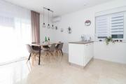 Apartment Vita Mare with pool near the beach - TA Leut Agency