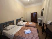 Hostel Viktorija with Private Rooms