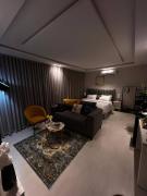 استديو متكامل موقع مميز- دخول ذاتي