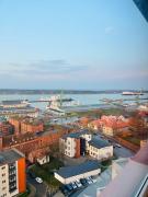 Panoramic city center apartment