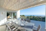 Stunning Villa with Panoramic Views of the Med