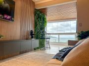 303 - Apto com 03 dorm com Vista Mar na Avenida Principal de Bombas