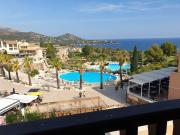 cap esterel vue mer et climatisation Bat E1 303 face aux piscines