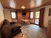 Appartement en montagne, 4 pers, proche des pistes et commerces, animaux acceptés, balcon, casier à skis - FR-1-180-73 Appartement en montagne, 4 pers, proche des pistes et commerces, animaux acceptés, balcon, casier à skis - FR-1-180-73