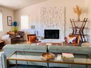 Cozy 2BR Home Hot Tub AC Sauna Fire Near Park