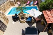 Top Xagħra Top Xagħra