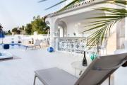 66 ADM Clara - Beautifully Renovated Villa