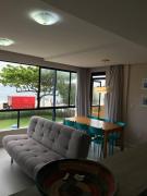 Lindo apartamento com dois quartos , frente mar