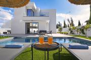 Top Paralimni