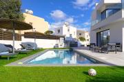 Top Paralimni