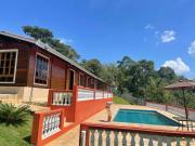 Chácara em meio à natureza