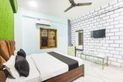 Hotel O Mahaveer Palace