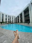 Ensuite Room with Marina View in Private Host Apartment SOLO Guest only Dogs Live on site