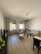 Helle geräumige Altstadtwohnung am Hagentor