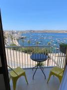 Top St Pauls Bay
