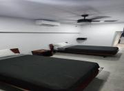 Casa Tusi - 2 Blocks From Clubs & Strip