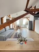 Residence 48 Beautiful building within moments from the Old Town of Brasov