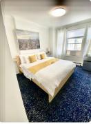 Private Room A-KING BED-12Mints NYCity