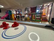 Aparthotel Rabiań-SKI 10metrów do wyciagu połączonego z całą Kotelnicą na miejscu wypoożyczalnia z serwisem