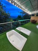 Top Takua Pa Top Takua Pa