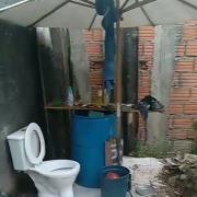 Casa simples a 200 metros da praia