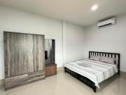 Top Ban Khlong Su