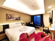 Genting EscapeColdStudio AT Ion Delemen