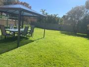 Two minutes walk to Stockland