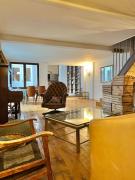 Étonnante Maison au Style Unique à Bruxelles! Étonnante Maison au Style Unique à Bruxelles!
