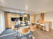 Le Grand T4 - Wifi, Parking, Clim