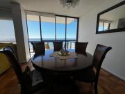 Disfruta la tranquilidad frente al mar