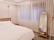 The best party of my life at Suwon Haenggung, party room, 2 bedrooms, 2 bathrooms, rooftop, up to 8 people