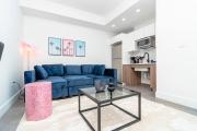 Modern 1BR Suite with King Bed Near Brickell, Downtown & Wynwood