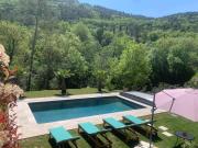 Agréable Studio entre mer & montagne piscine privé Agréable Studio entre mer & montagne piscine privé
