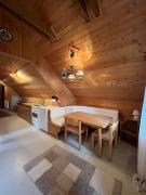 Naturparadies, Kleines Bauernhof-Häuschen