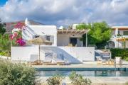 Seafront Villa Stoa in Dryos
