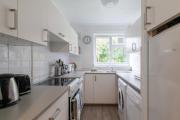 Charming One Bed Abode In East Putney