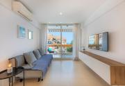 Bright Apartment Close to the Sea