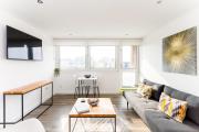Bright London Bridge Apartment