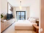Elegant Stay in Meydan Balcony & Stunning Views